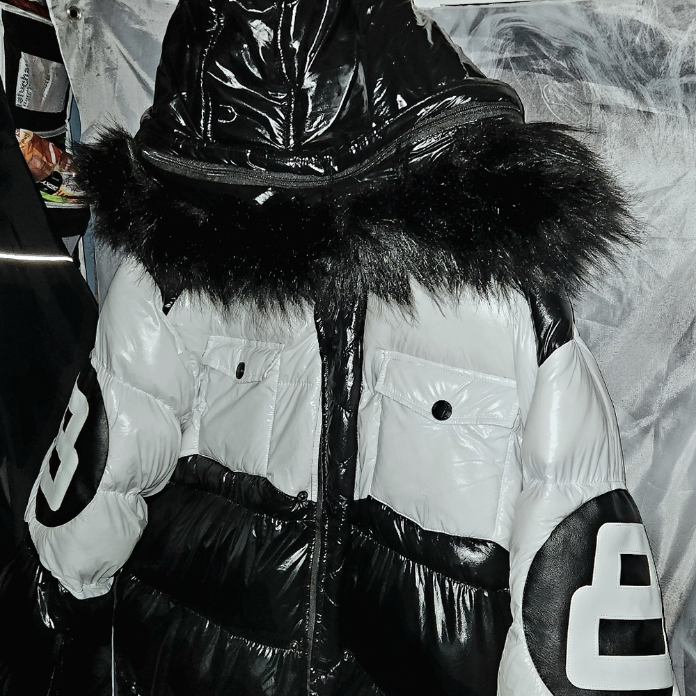 Rare Stylish Black and White Puffer Jacket with Removabe Hood & Fur Trim Mens 3x